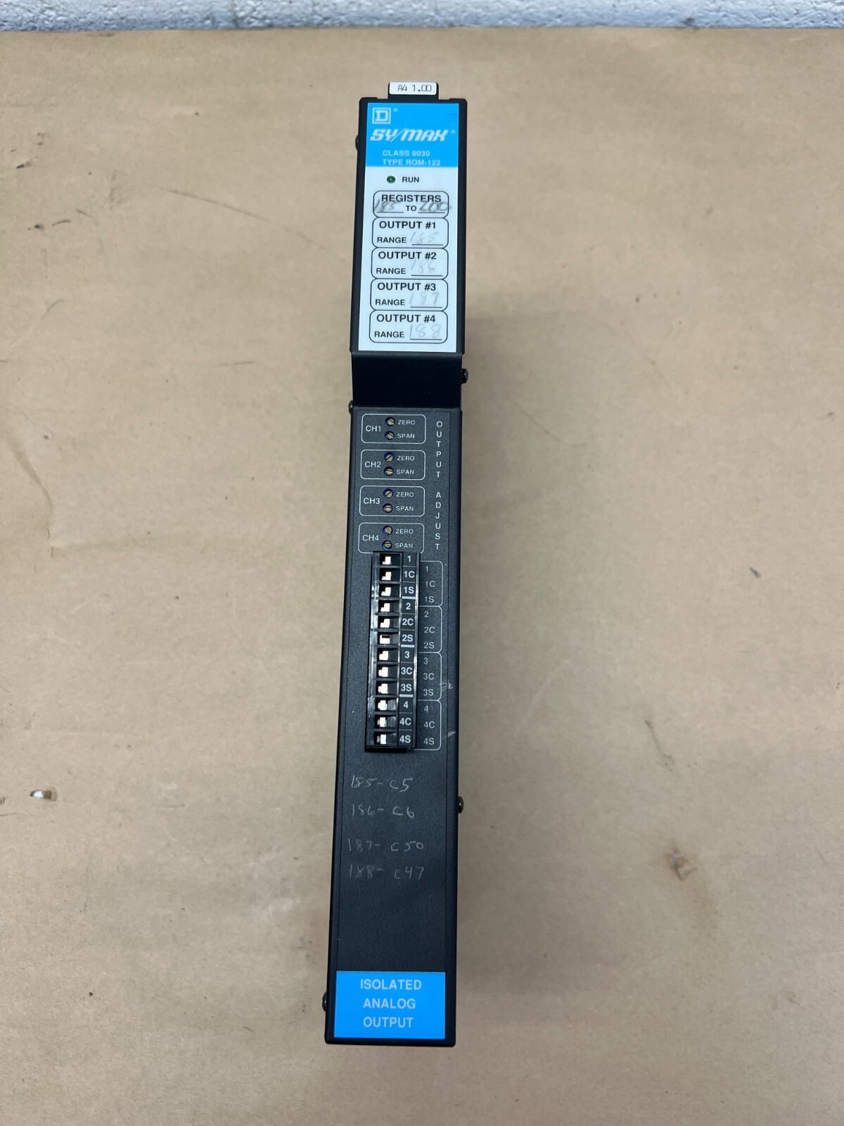 Square D ROM122 Series A4 SY/MAX Analog Output Module