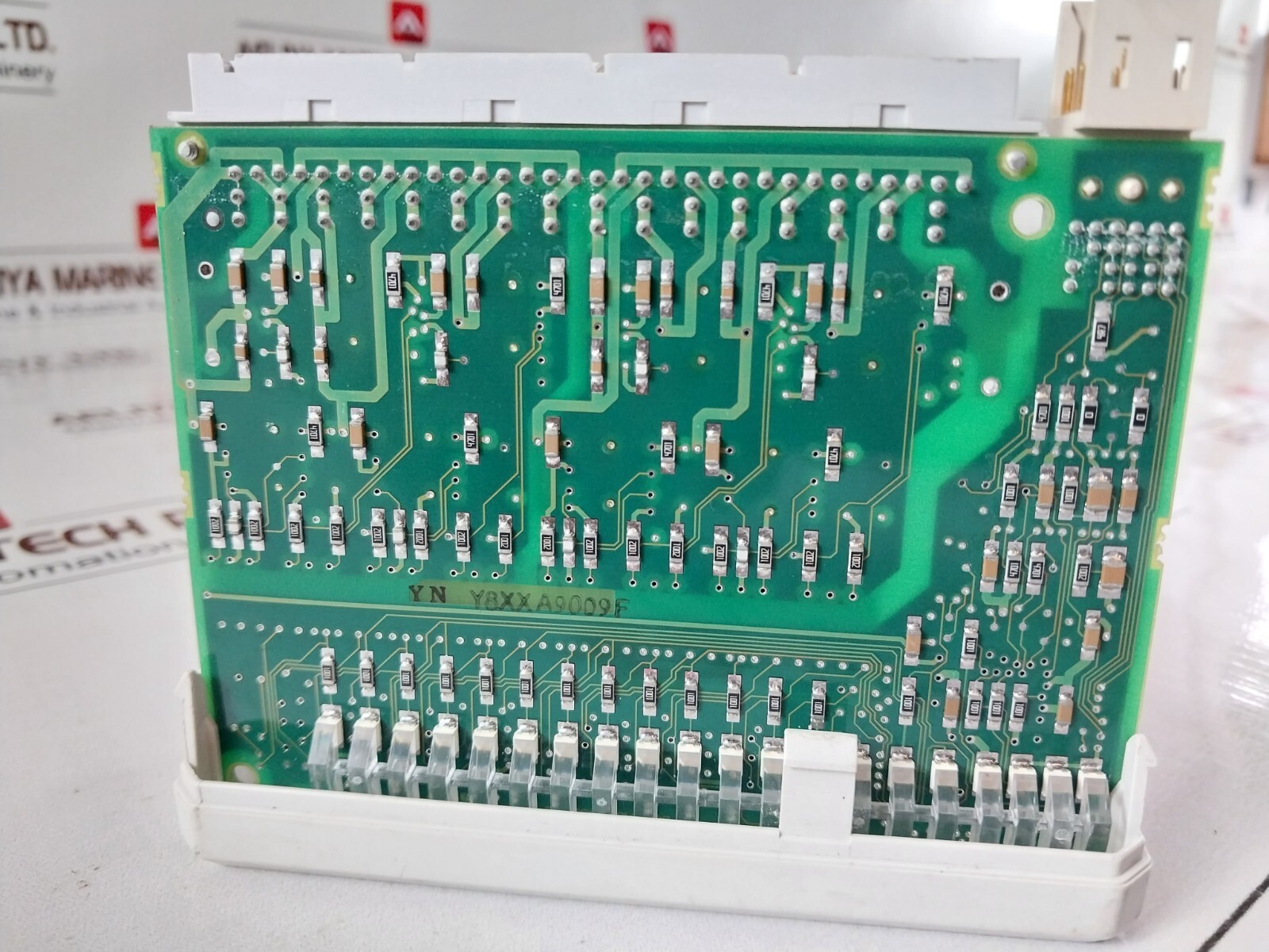 ABB DO815 Digital Output Module 24V, 2A 3BSE013259R1
