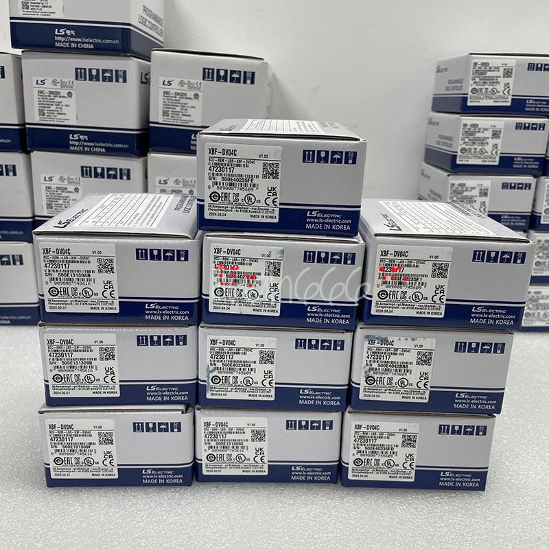New 1PC LS XBF-DV04C PLC Module In Box
