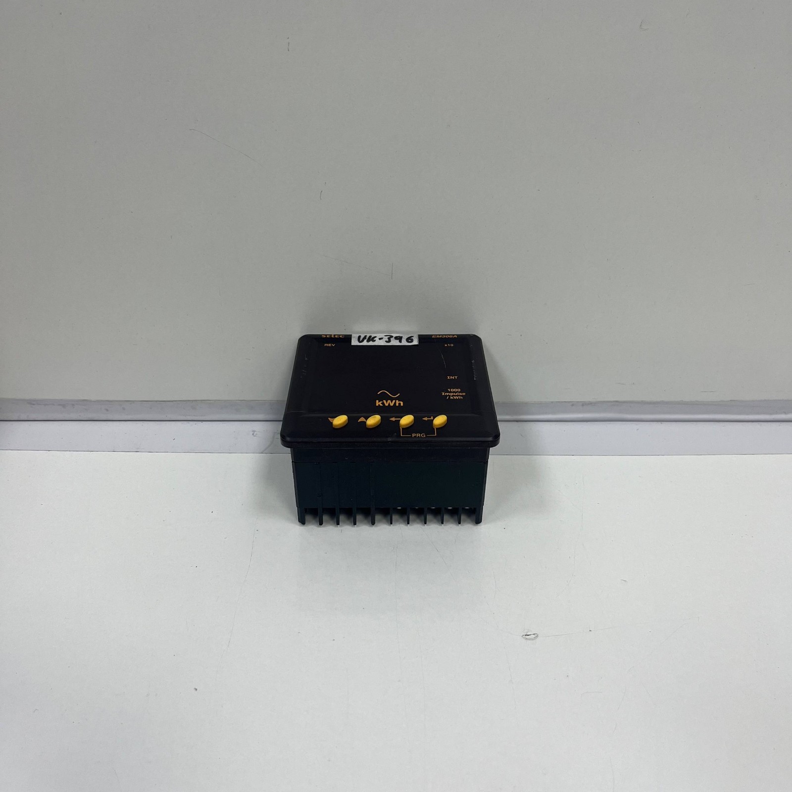 SELEC EM306A 6 DIGIT LED ENERGY METER , UK#396 (TESTED)
