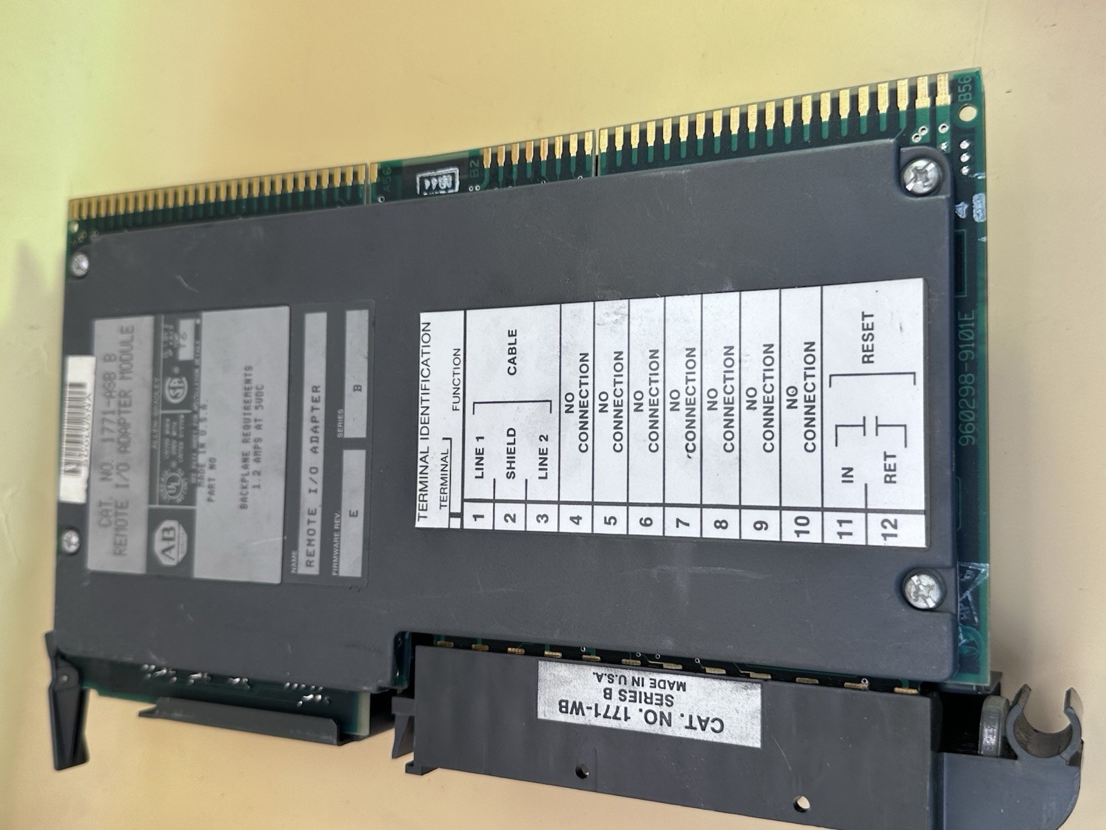 Allen-Bradley 1771-ASB Remote I/O Adapter Module Series B