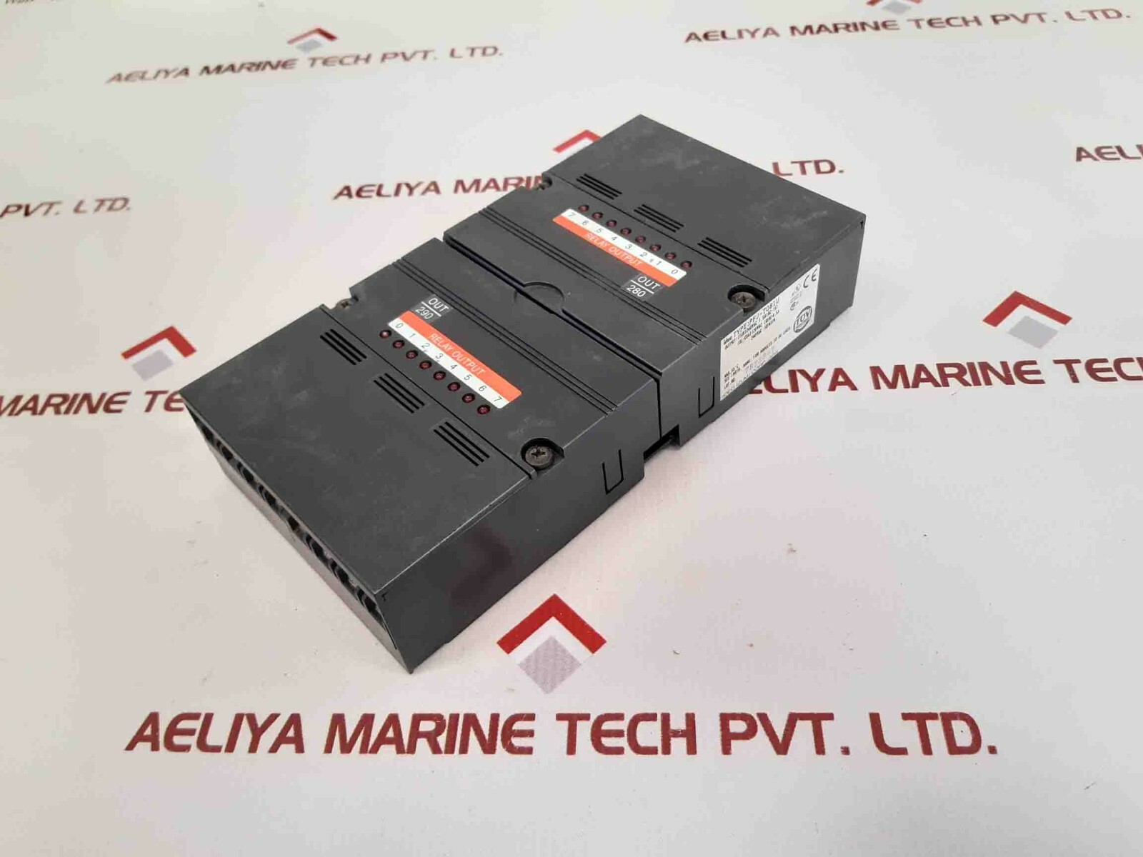 Idec PFJ-T081u 8-Relay Output Unit , Max.55’c
