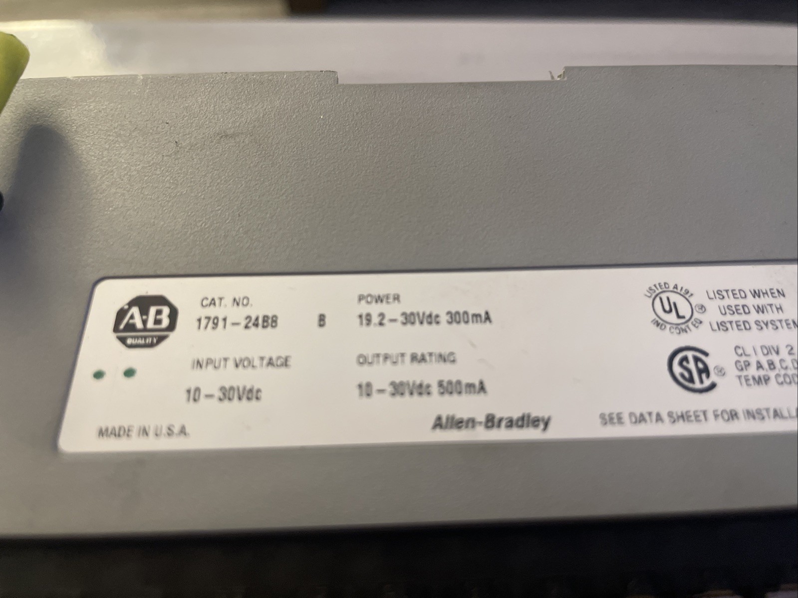 Allen-Bradley 1791-24B8 Series B 24VDC Block I/O Module