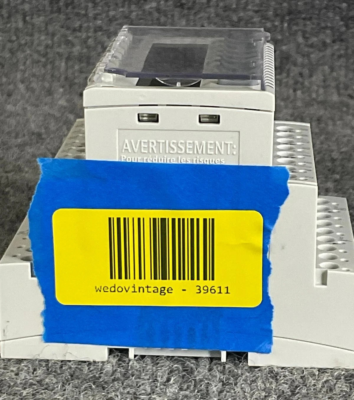 Seimens TXM1.8U-ML General Universal 8-Point Input/Output LCD Display – Tested