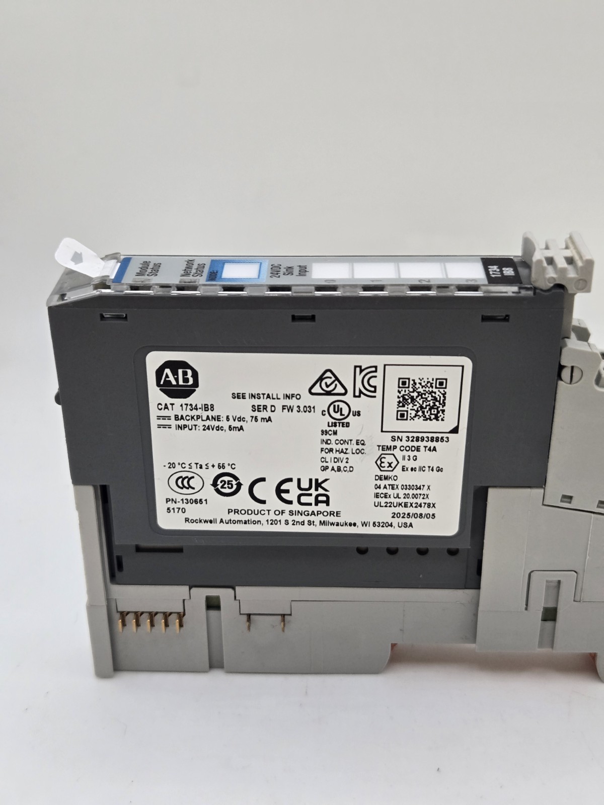 Allen Bradley 1734-IB8 Digital Input Module with 1734-MB 1734-RTB