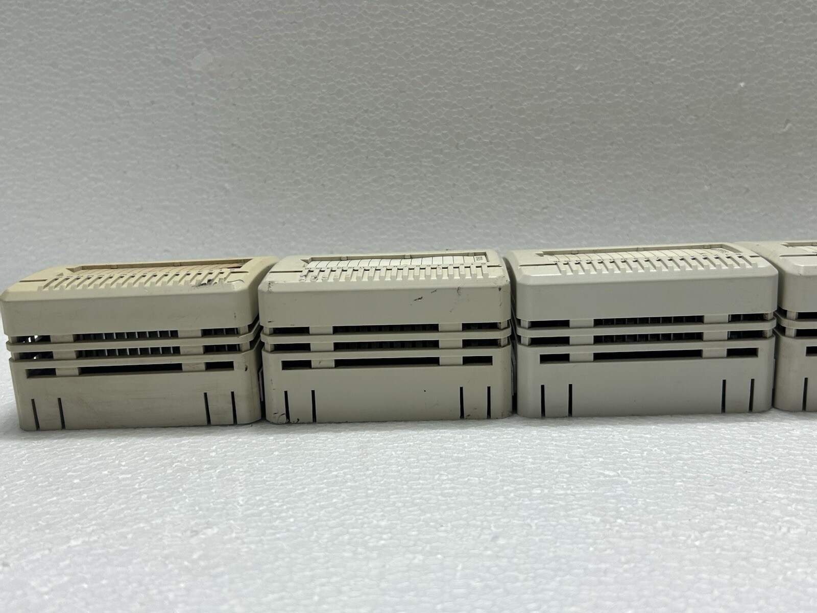 LOT OF 5PCS 3BSE020510R1 DO801 I/O OUTPUT MODULE DIGITAL 16 CHANNEL 0.5 AMP 24 V