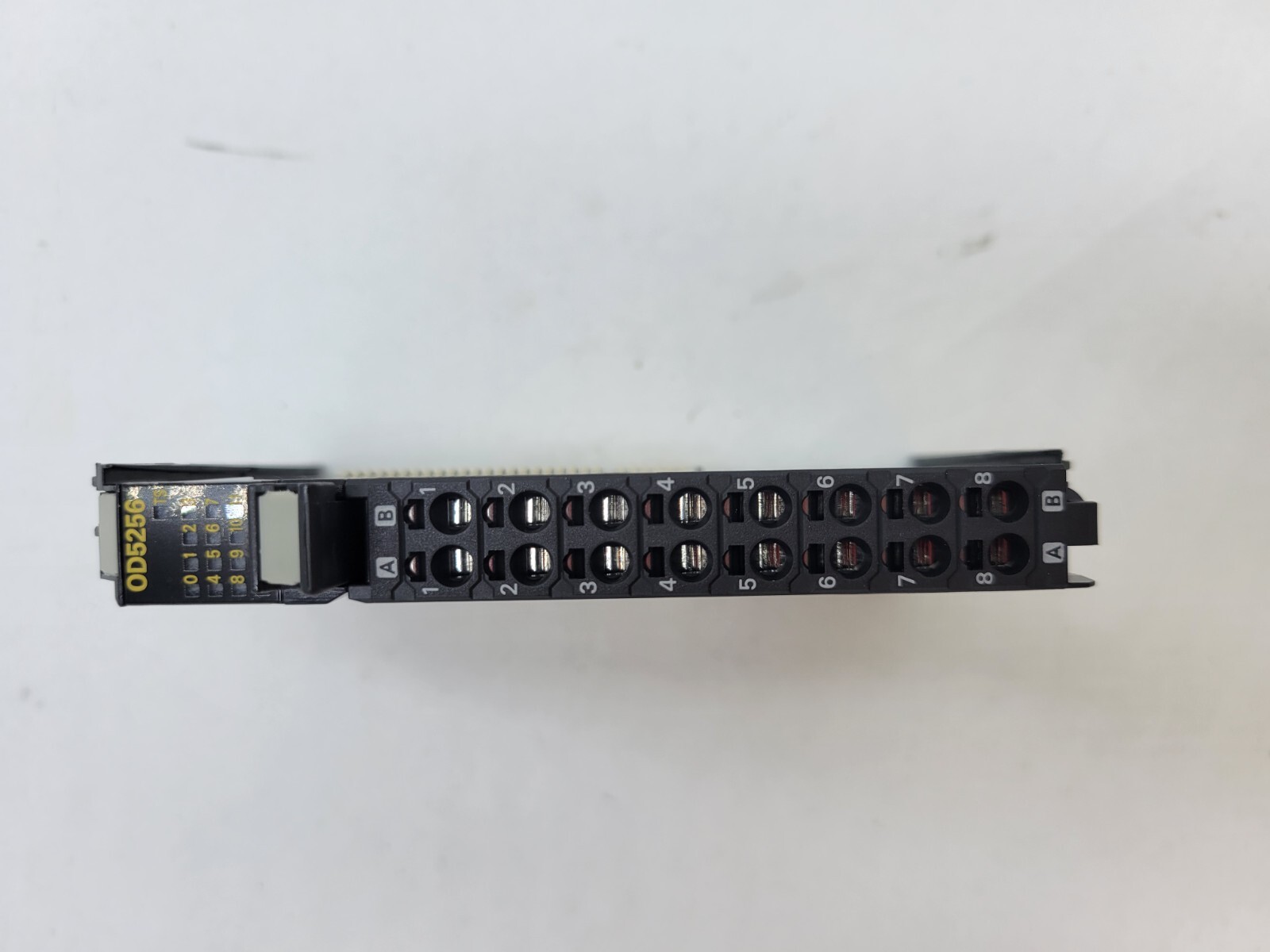 Omron NX-0D5256 Digital Output Unit NX Series 0.5A 24VDC 16 Points PNP Trans Out
