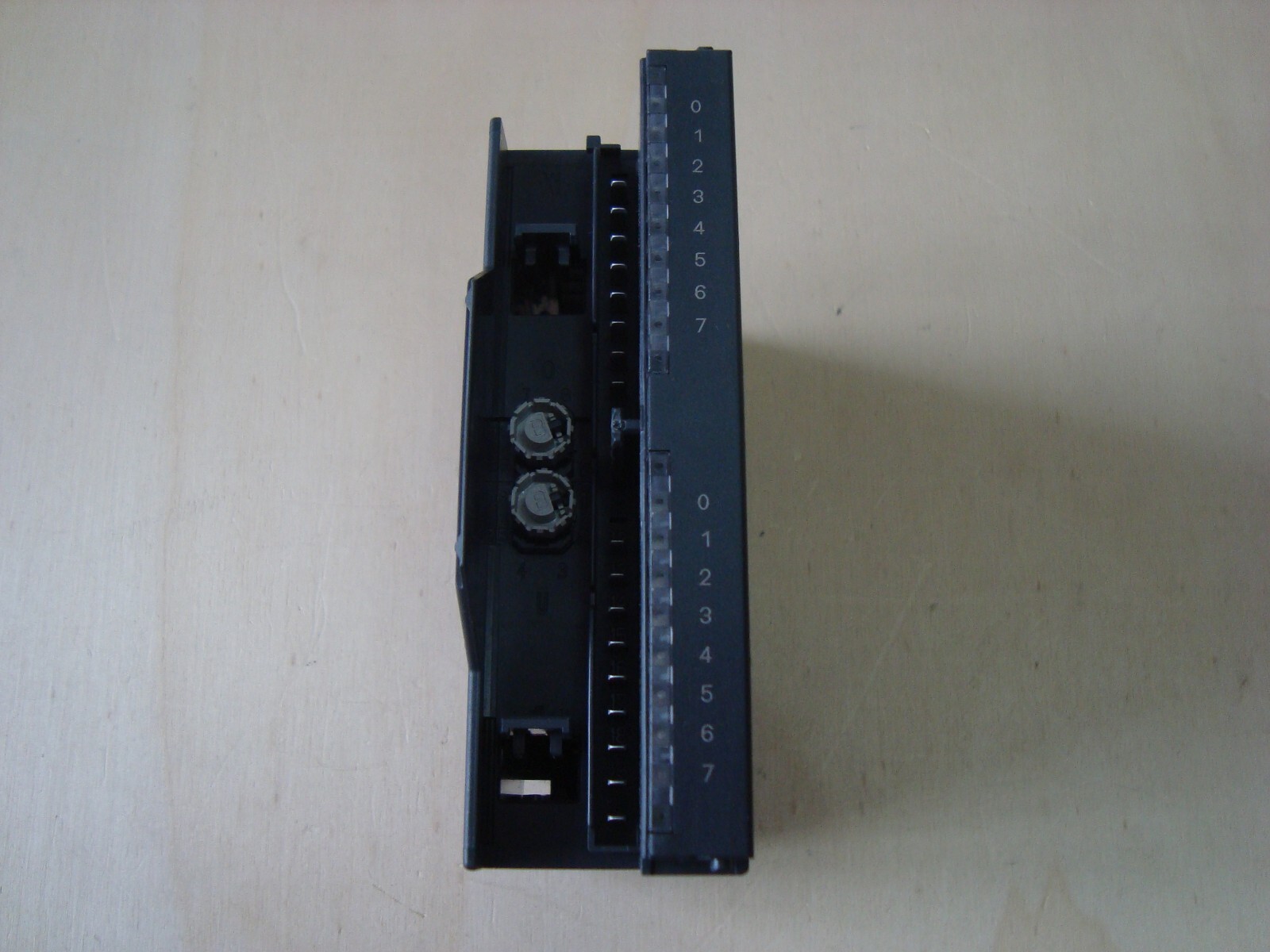 Siemens 6ES7321-1BH02-0AA0 – Digital Expansion Module – Read Description –