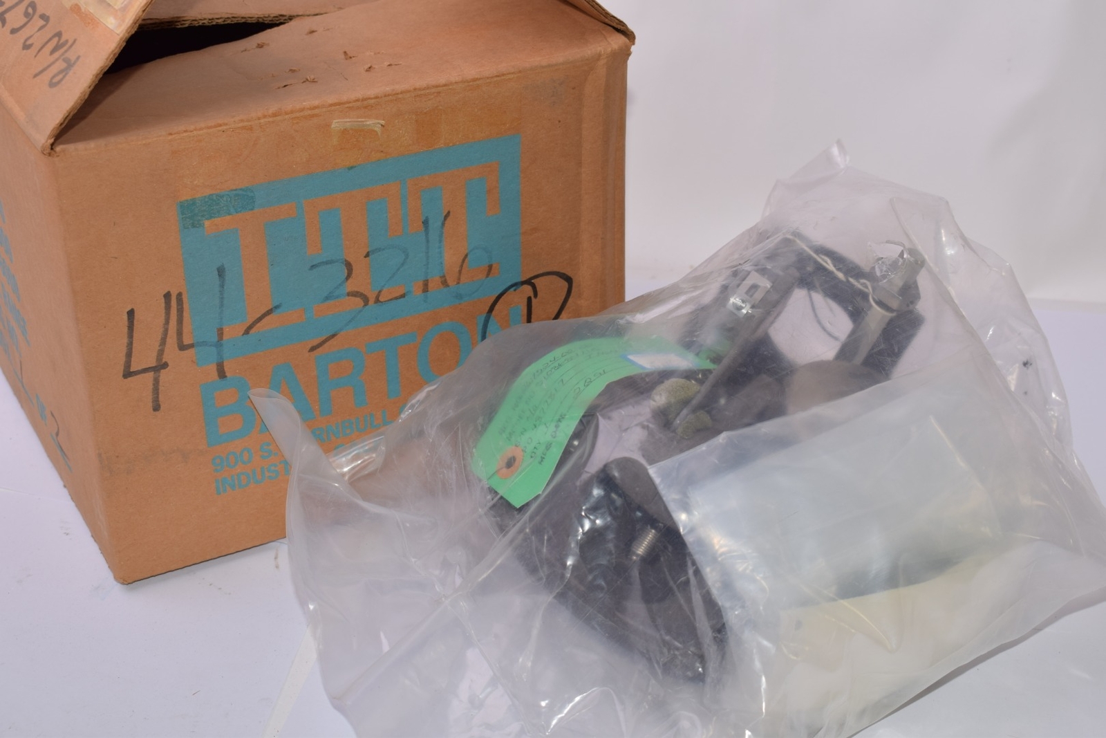 NEW, ITT Barton, Part: 5108684HX, 267524-00-00, 652887B