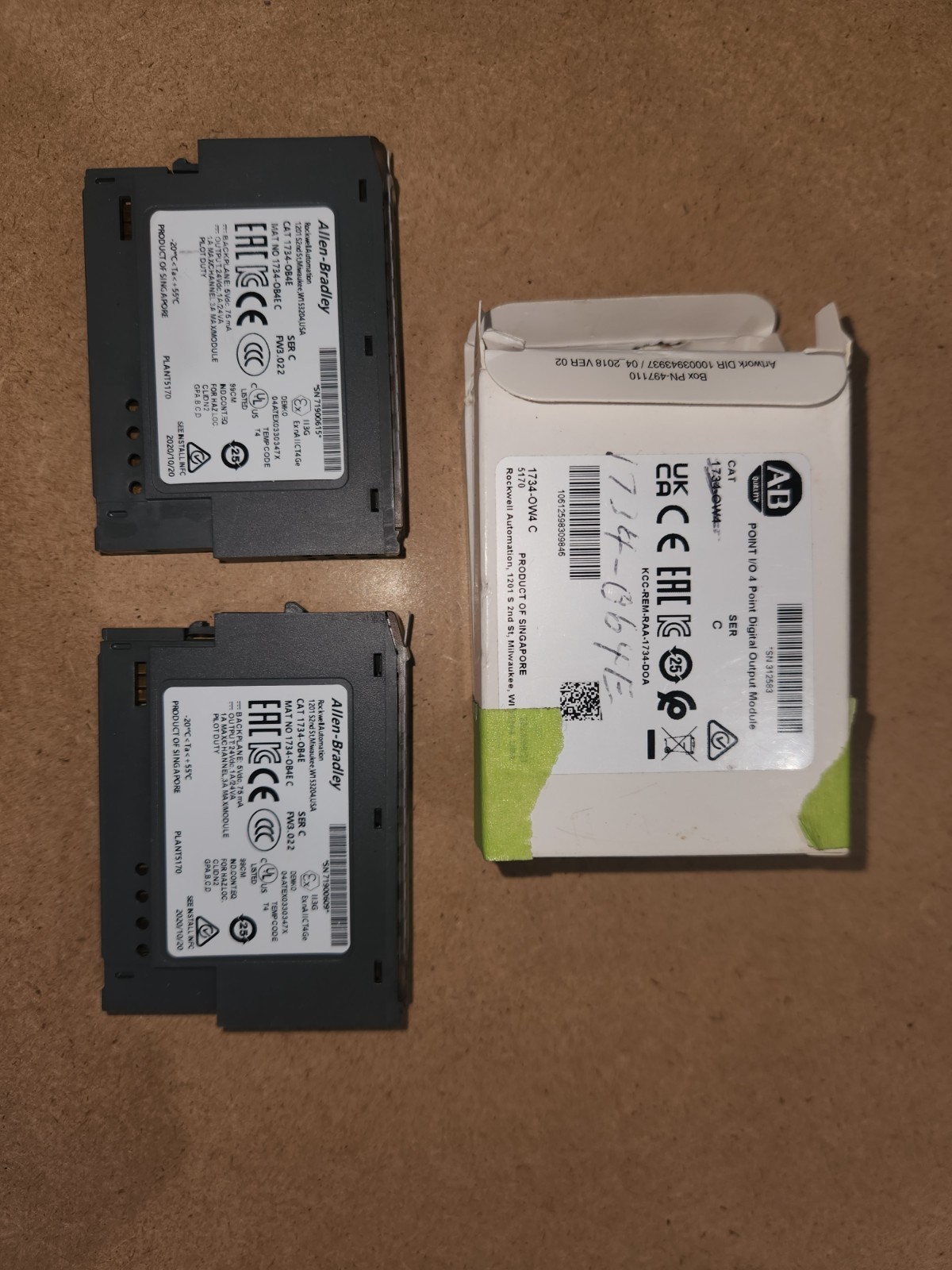 1 lot of 2 Allen-Bradley 1734-OB4E PLC Output Module