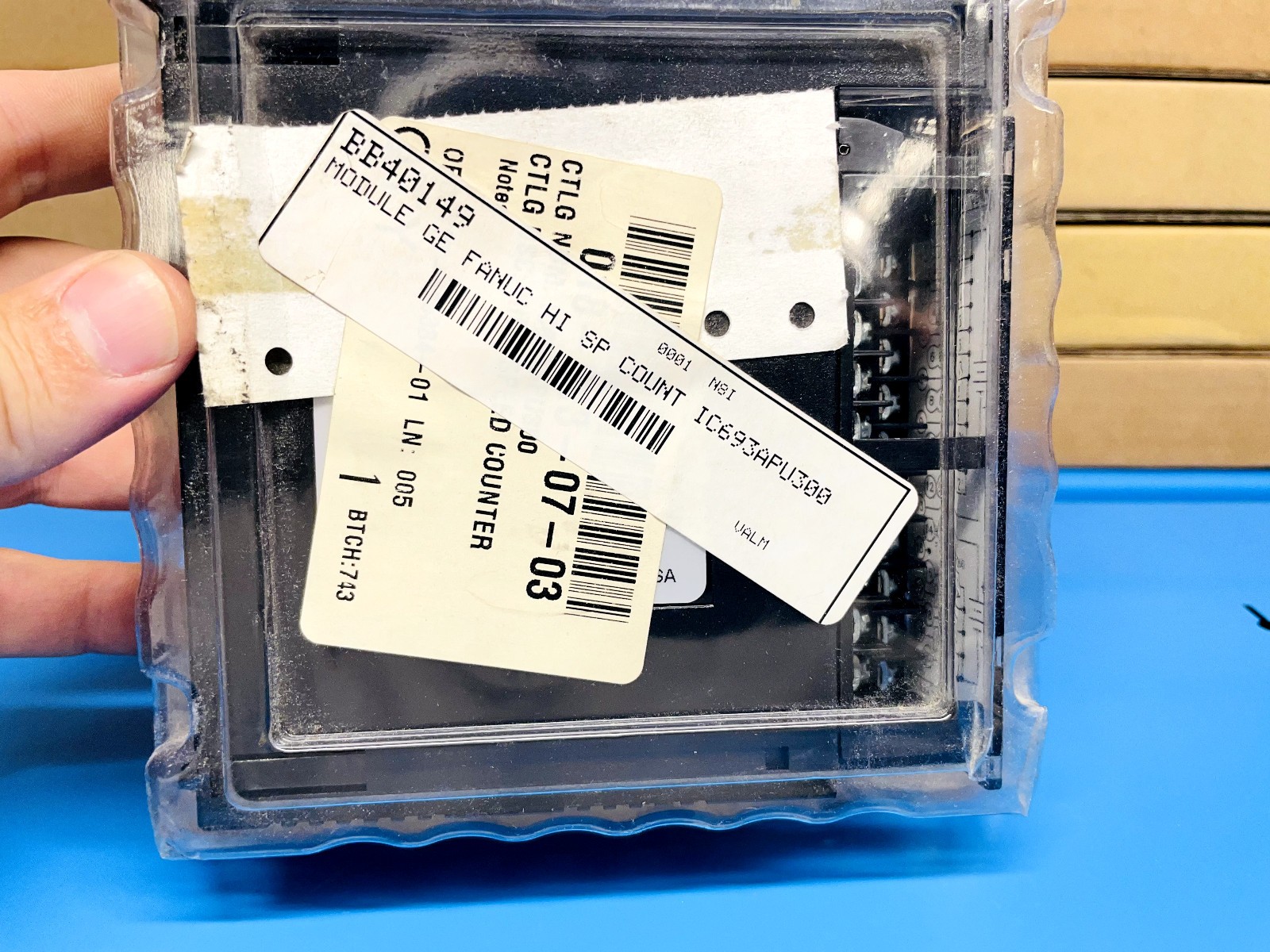GE Fanuc IC693APU300J PLC High Speed Counter Module – New in Box