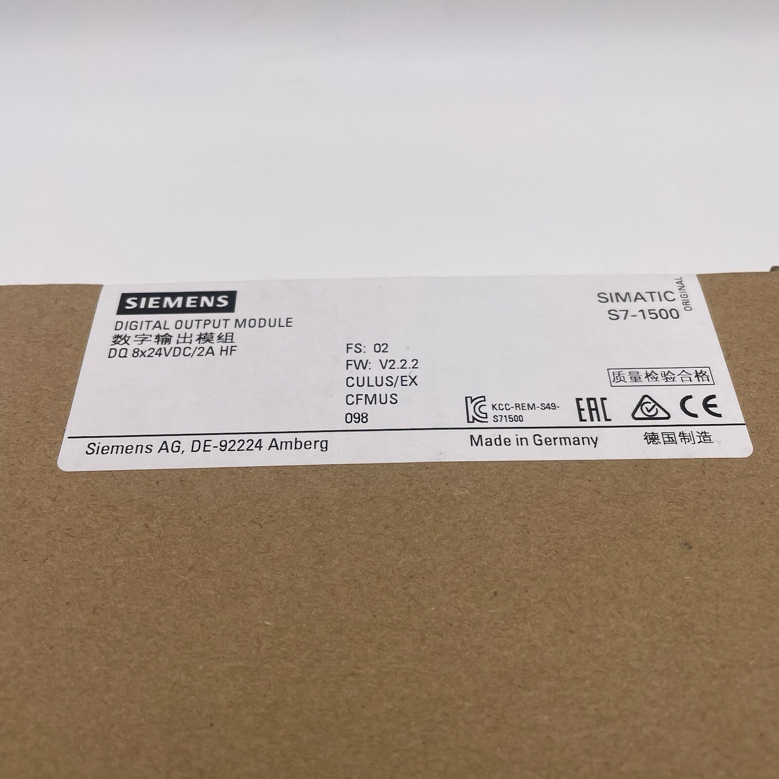 SIEMENS 6ES7522-1BF00-0AB0 Digital Output Module Simatic S7-1500