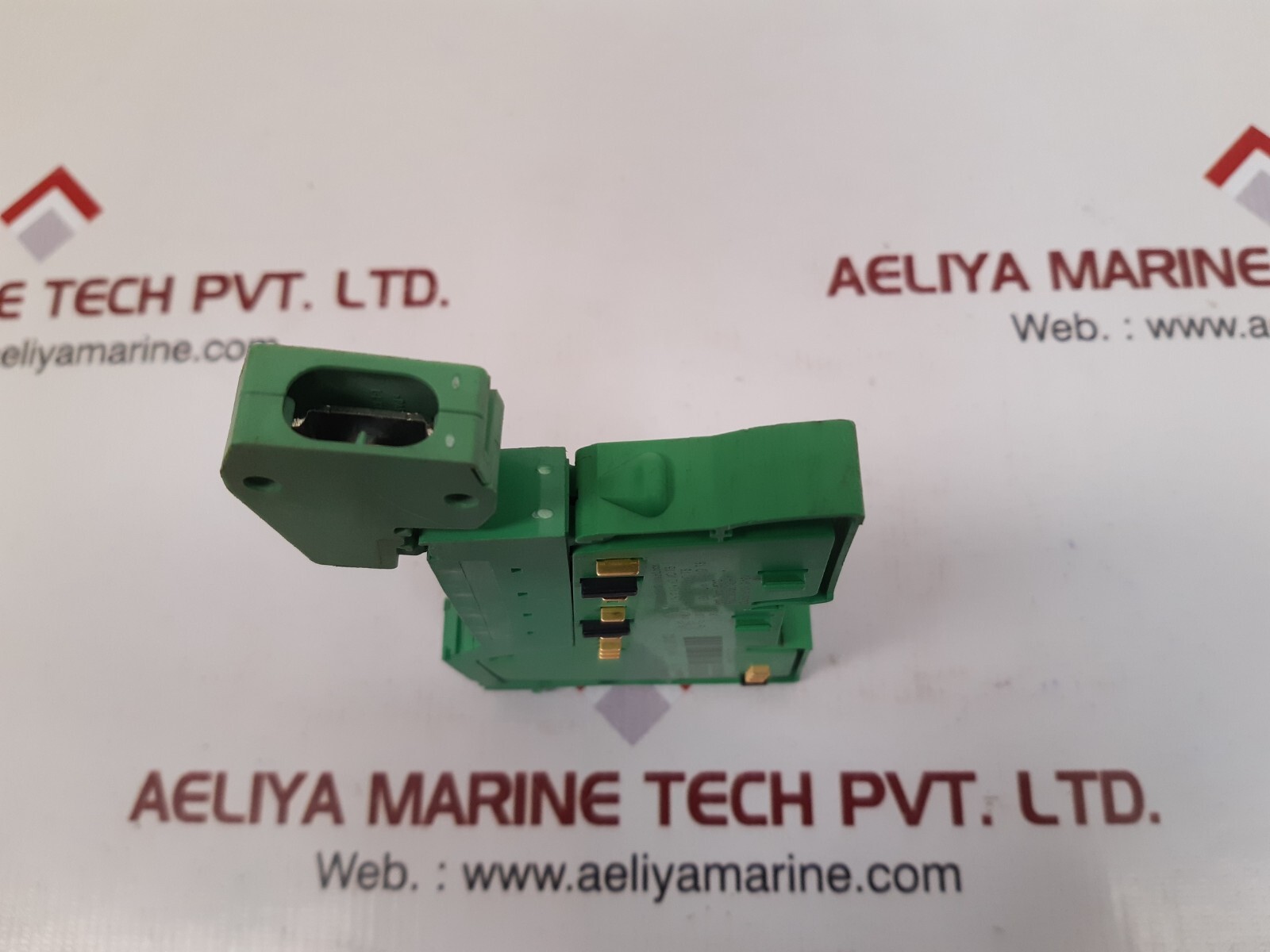 PHOENIX CONTACT IB IL AO 2/U/BP Inline Analog Output Terminal Module 24VDC/40MA