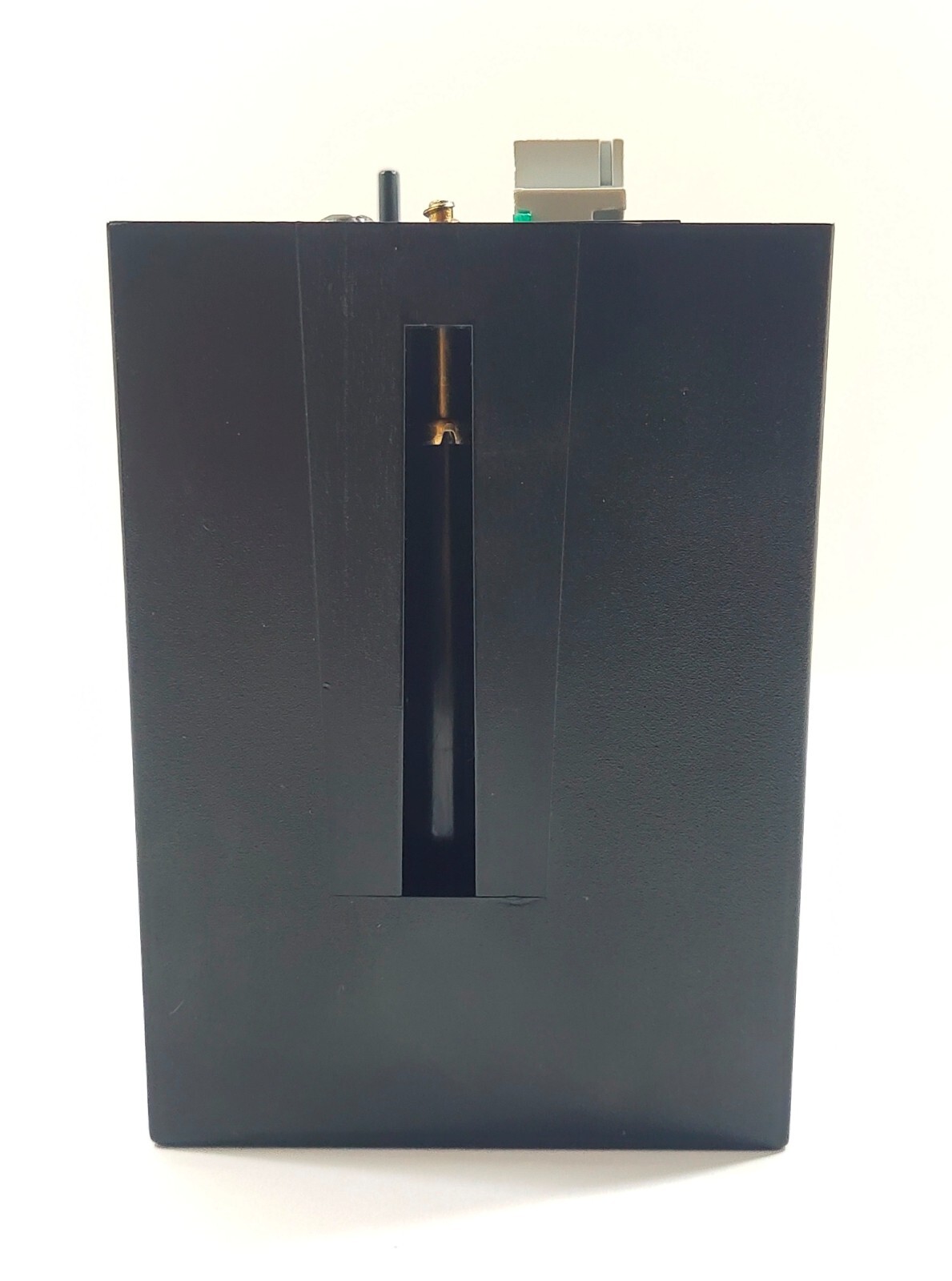 ABB PROCONTIC CS 31 ICSO08R1 I/O REMOTE UNIT FPR3312101R0026-D 220VAC
