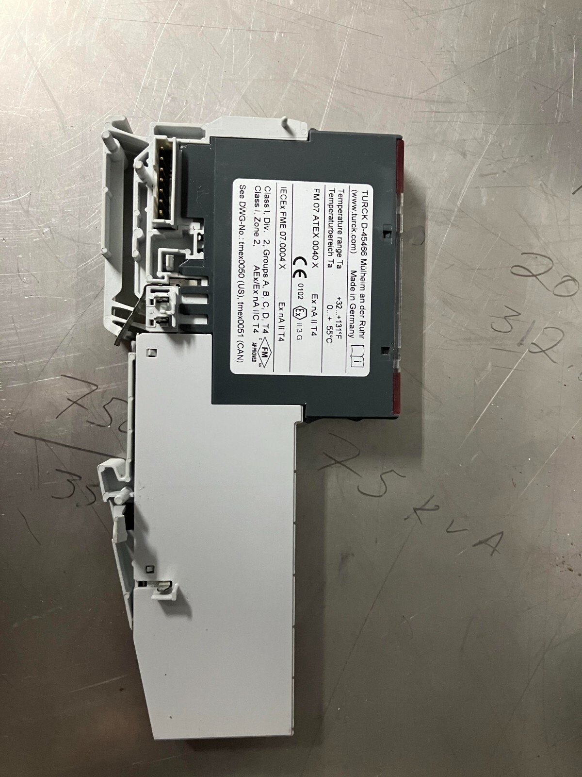 Turck BL20-4DO-24VDC-0.5A-P PLC Digital Output Module, 4-Point, 24VDC, PNP