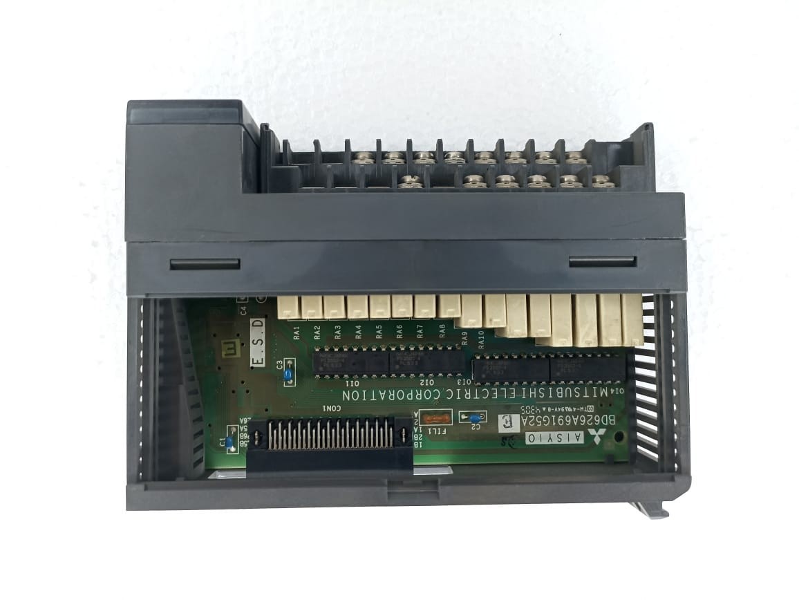 MITSUBISHI A1SY10 OUTPUT UNIT DC24V2A AC240V2A