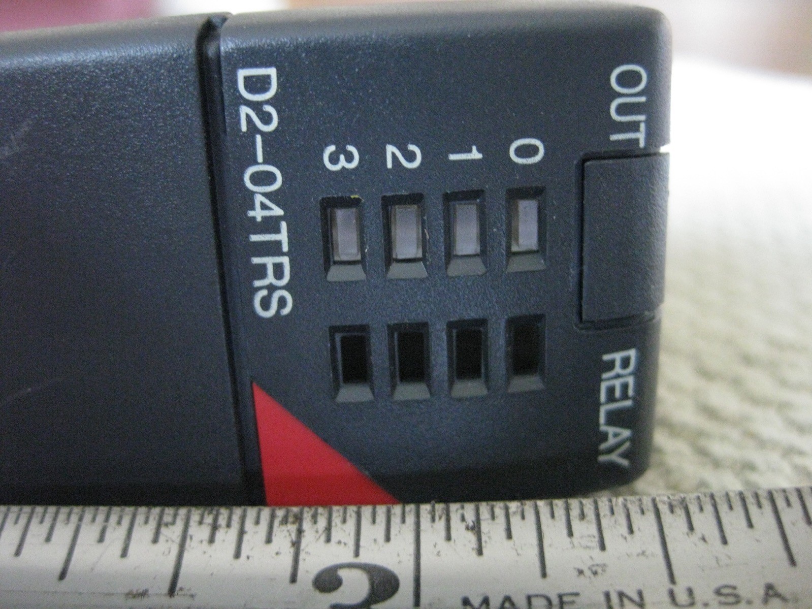 Automation Direct D2-04TRS 4 Point Isolated Relay Output Module