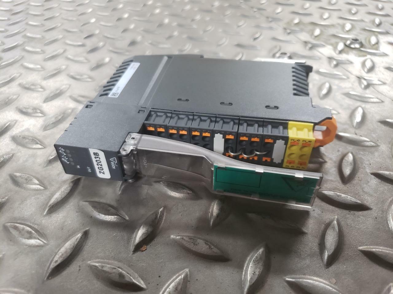 Pepperl + Fuchs VBA-4E4A-KE5-ZEJQ/R ASi Interface Module