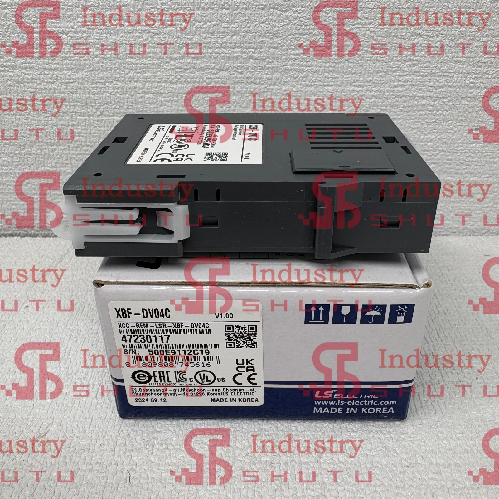 1pcs LS XBF-DV04C PLC module IN BOX Quality Guarantee