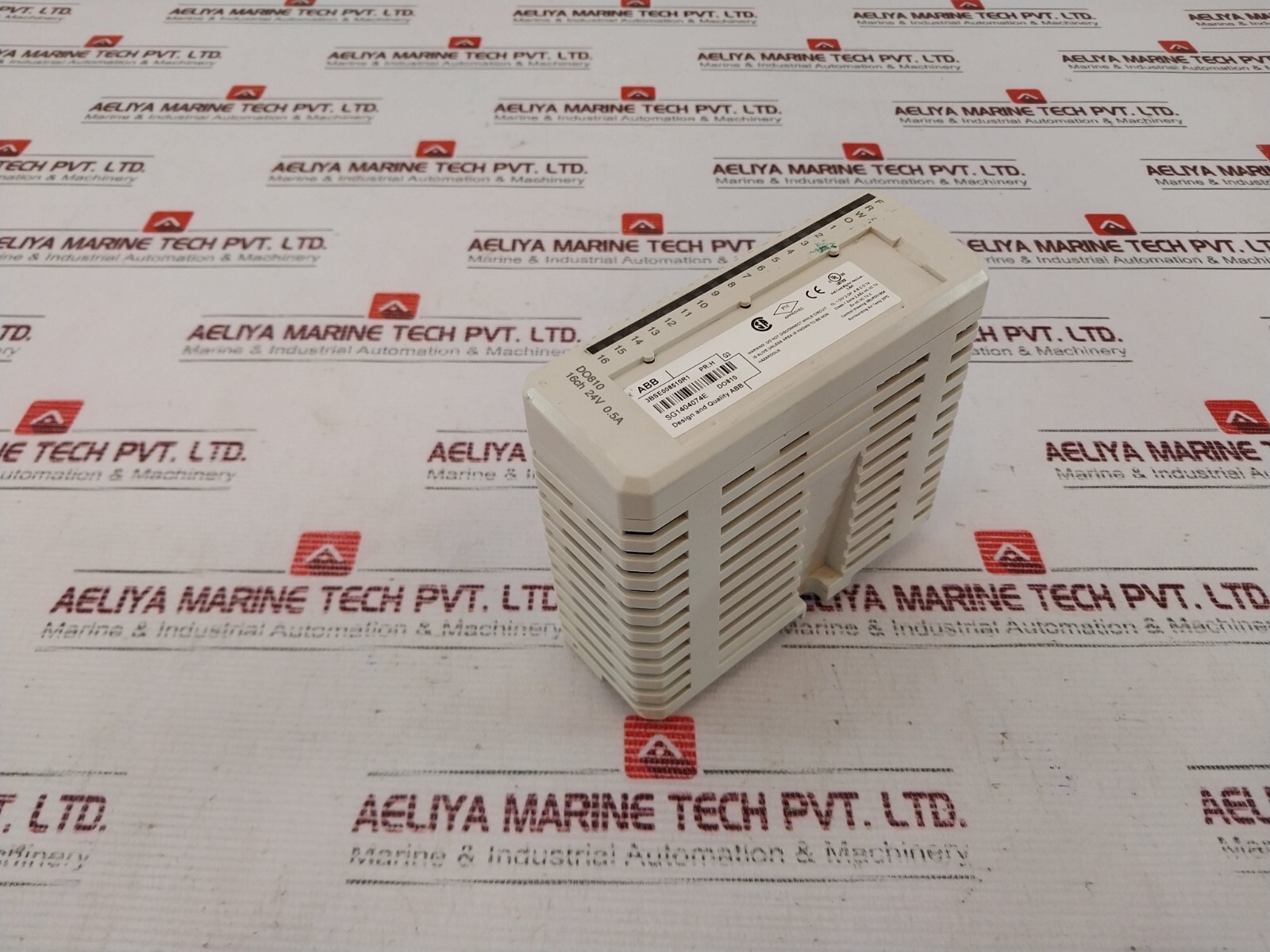 ABB DO810 Digital Output Module 16CH 24V 0.5A SURROUNDING AIR TEMP 55°C