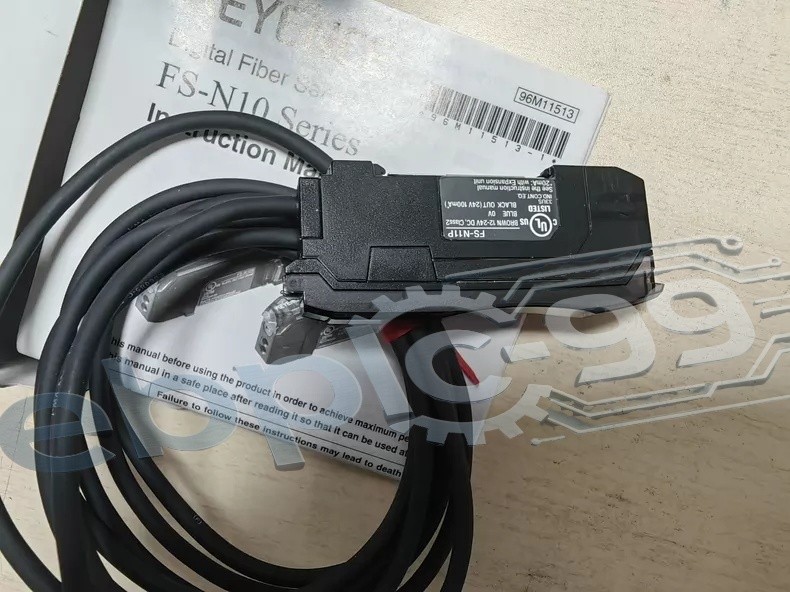 FS-N11P NIB KEYENCE FSN11P Digital Fiber Optic Sensor Amplifier
