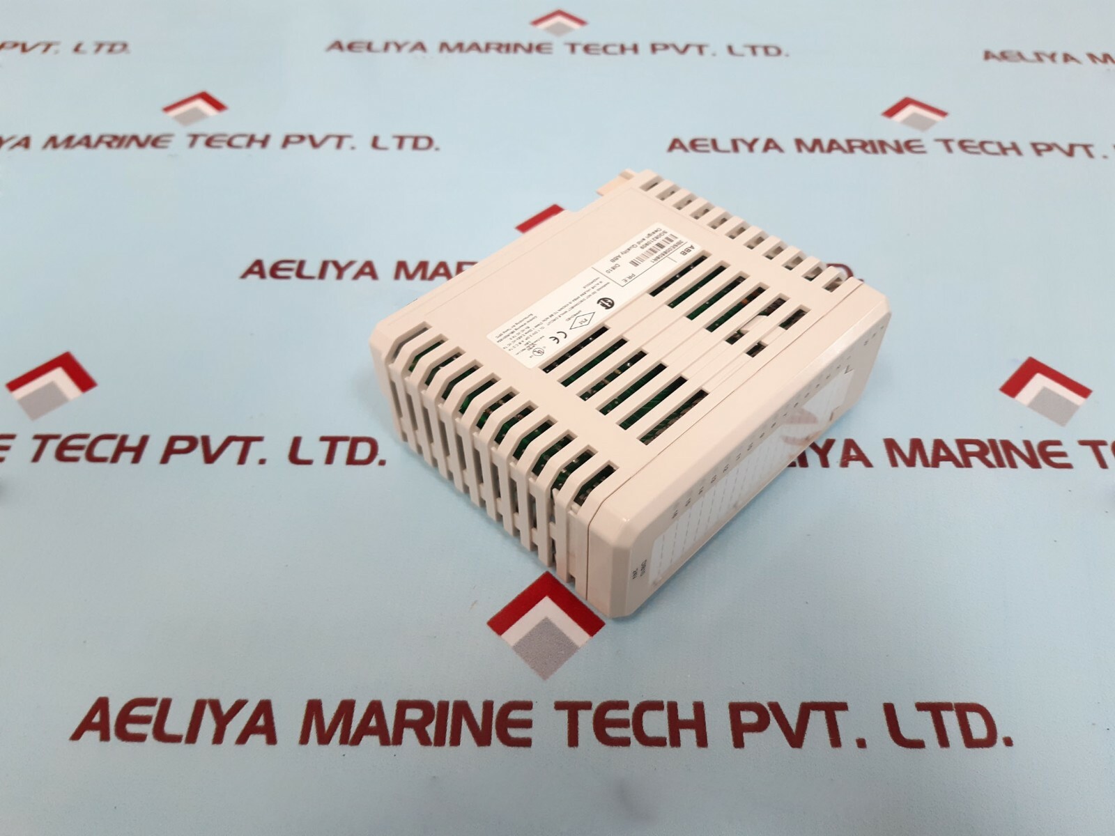 Abb di810 3bse008508r1 digital input module