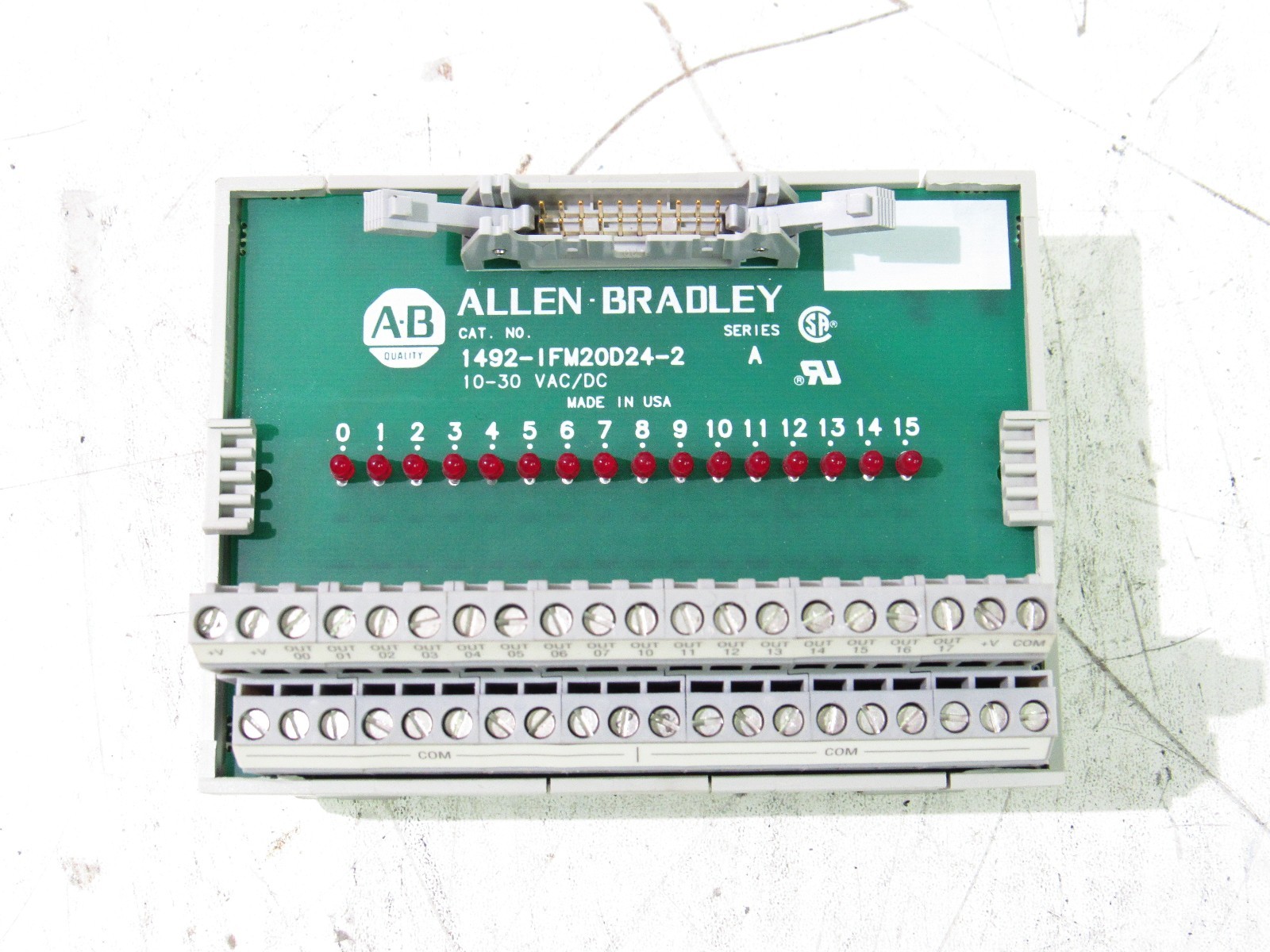 ALLEN BRADLEY 1492-IFM20D24-2 SER A 20-POINT DIGITAL IFM 10-30VAC/DC *XLNT*