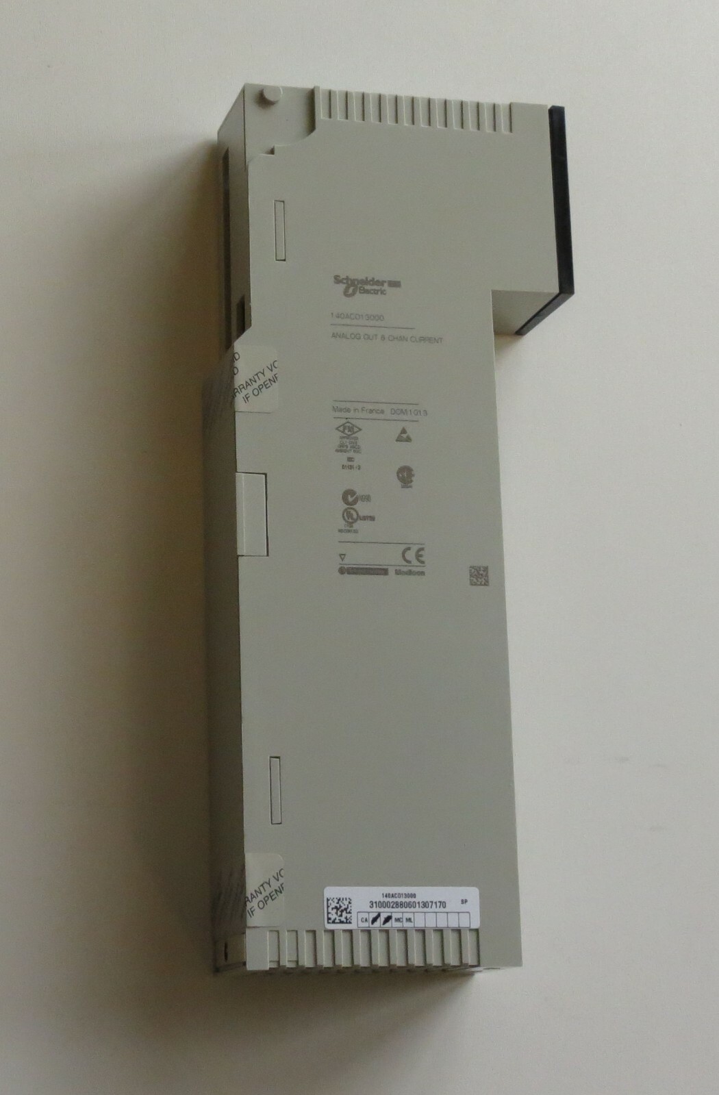 Modicon Schneider TSX Quantum PLC 140-ACO-130-00 New 140ACO13000