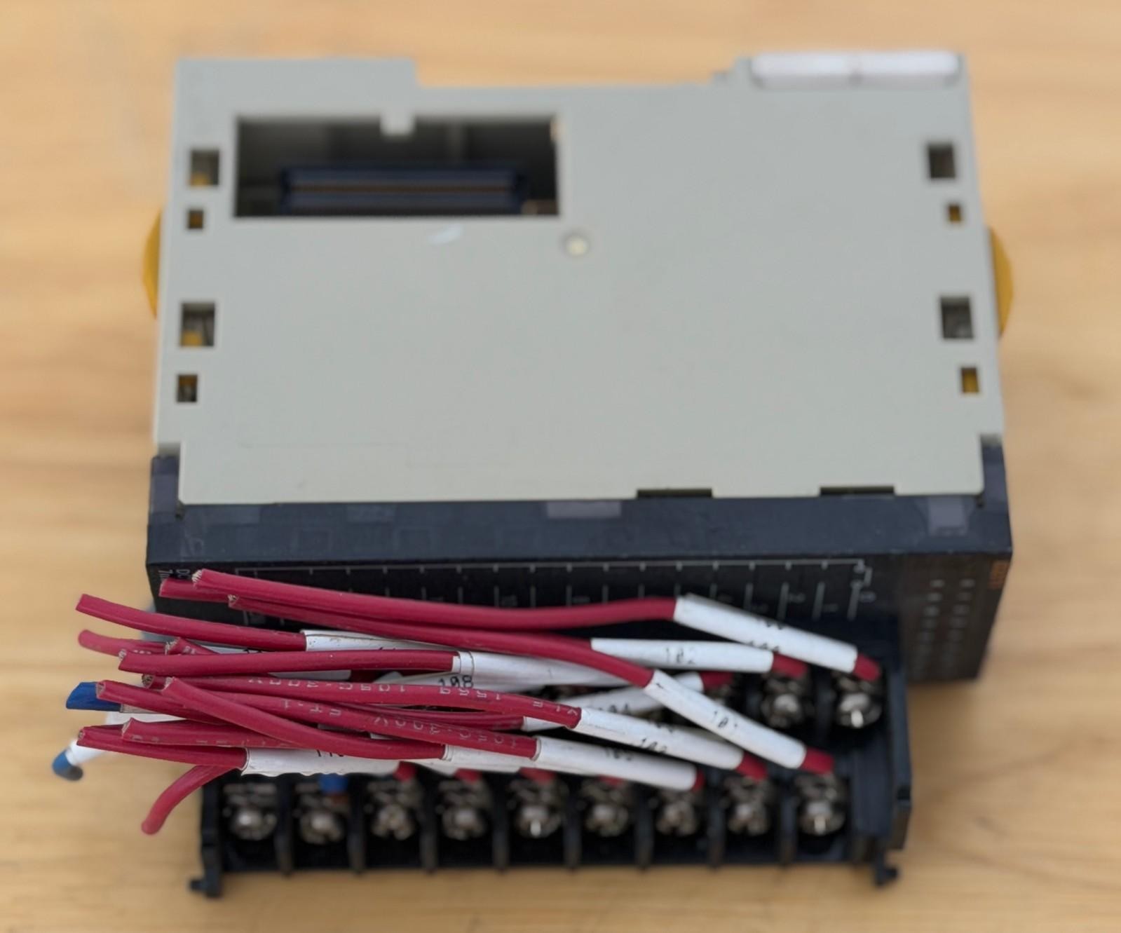 Omron CJ1W-ID211 DC Input Unit 16-Point 24VDC PLC Module