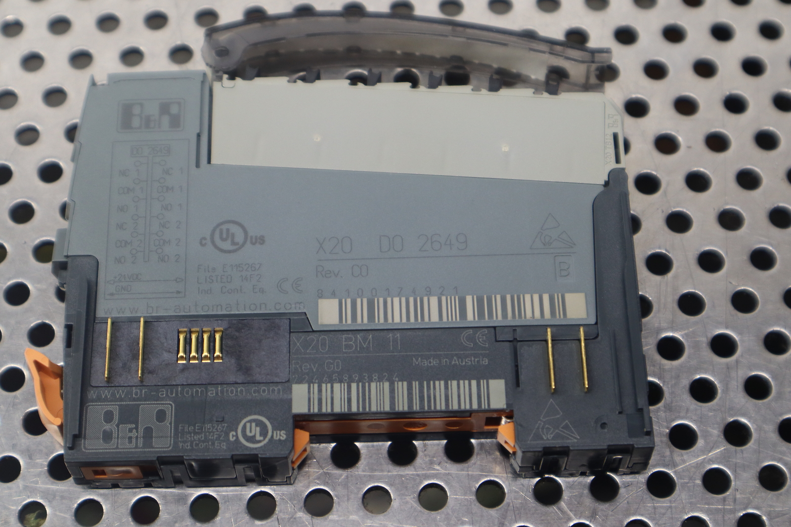 B&R Automation X20 DO 2649 Digital Output Module W/ X20 BM 11 Base Used