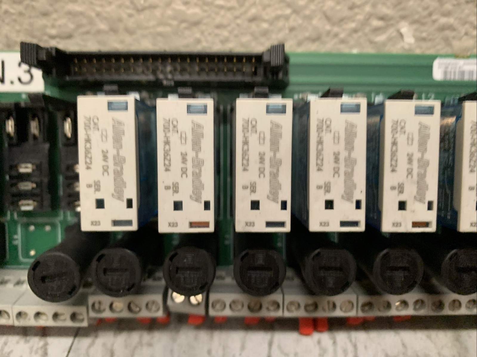 Allen Bradley 1492-XIM4024-16RF