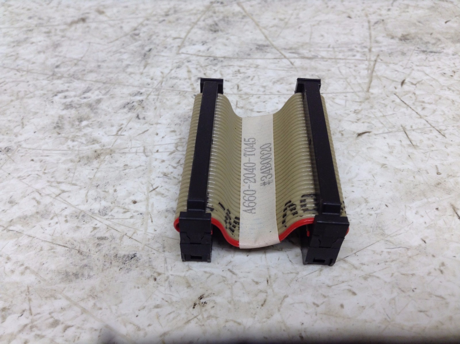 Fanuc A660-2040-T045 #34B0020 Ribbon Cable Connector