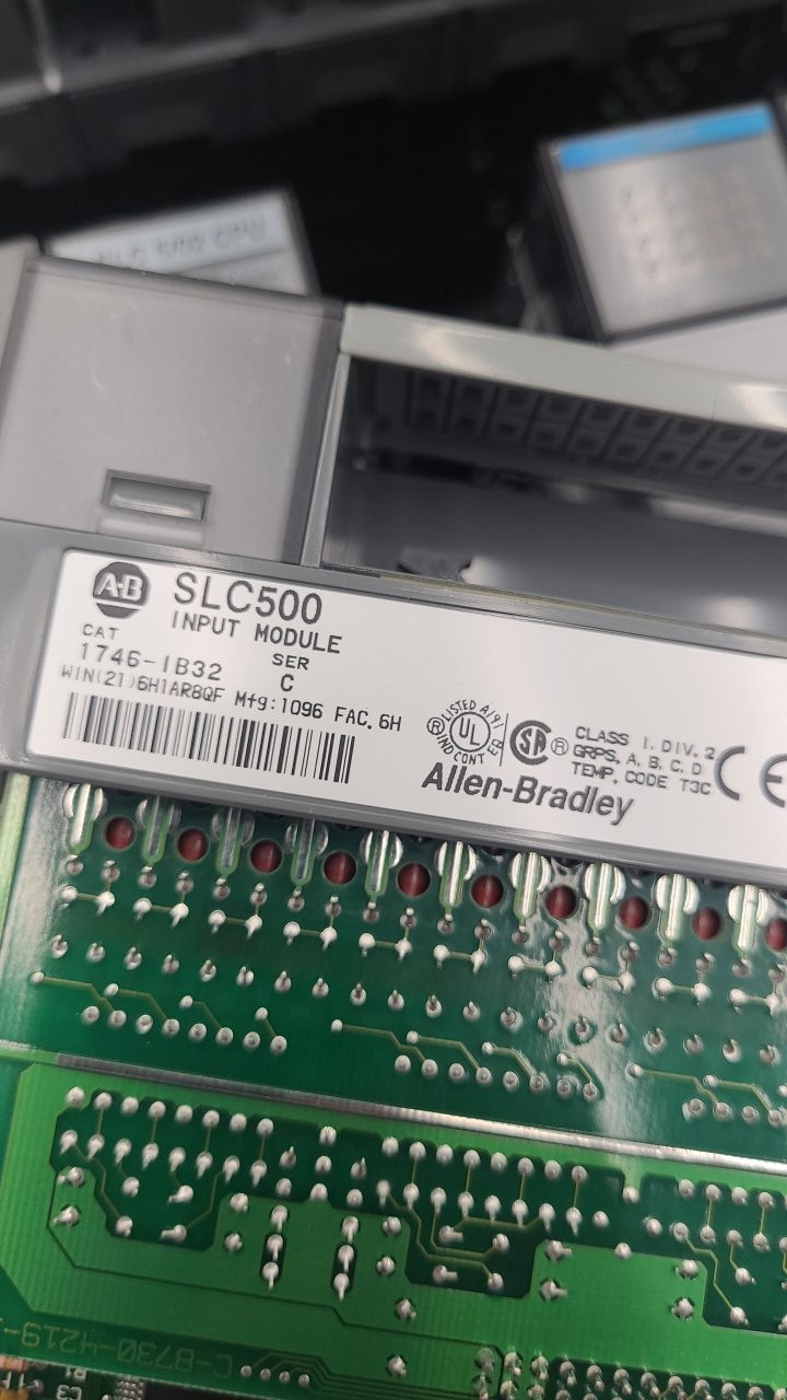 Allen Bradley SLC 500 PLC System Lot (2) 1746-A10 Chassis Racks & Modules