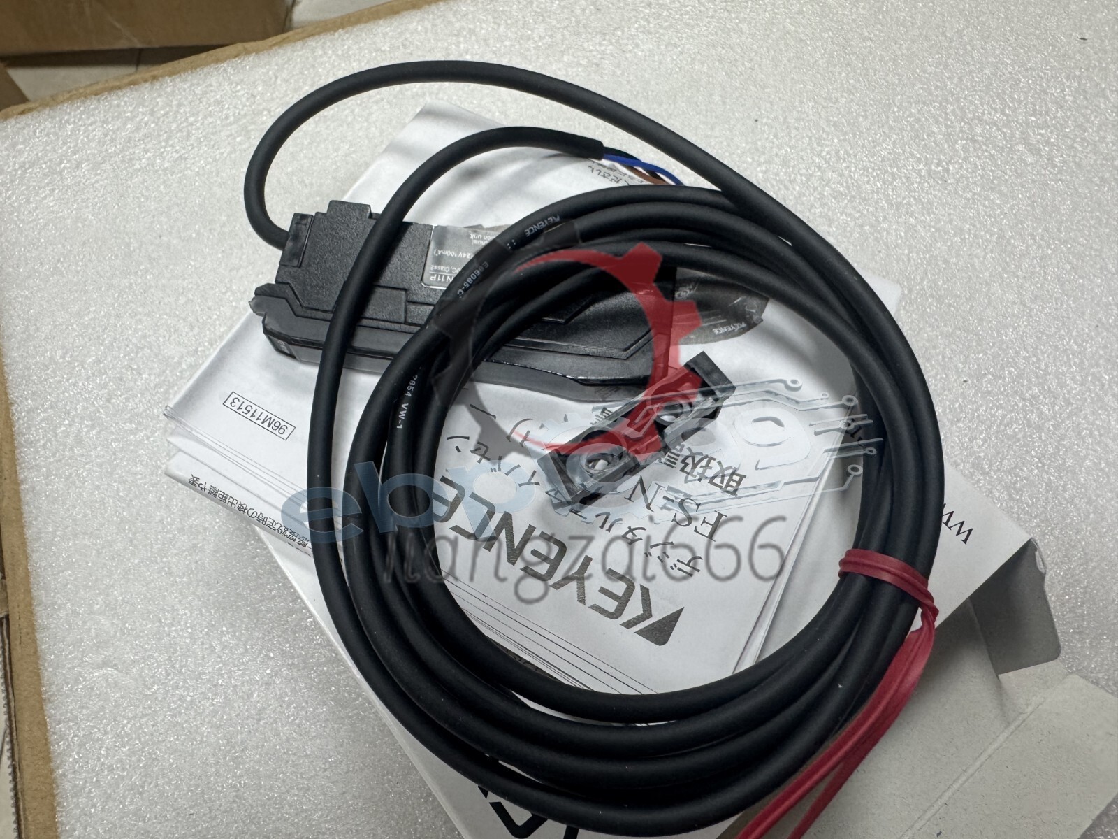 FS-N11P NIB KEYENCE FSN11P Digital Fiber Optic Sensor Amplifier