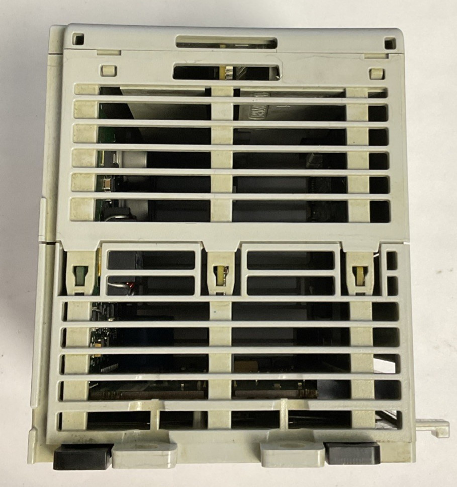 ALLEN BRADLEY 1768-L43S GUARDLOGIX CPU SER.B FW1.04 24VDC