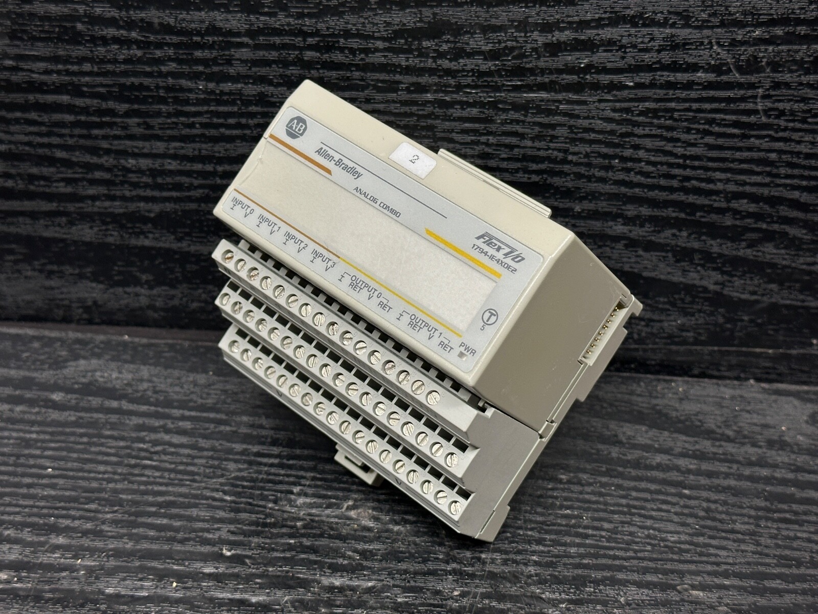 Allen Bradley 1794-IE4XOE2 1794-1E4X0E2 A 1794-TB3 FlexLogix I/O Module Base