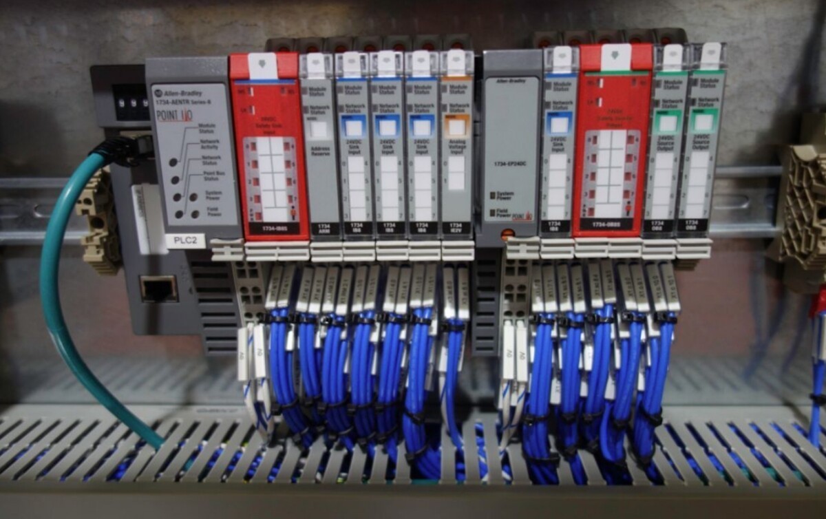 New Allen-Bradley 1746-HSCE2 SER A Multi-Channel High Speed Counter Module AB