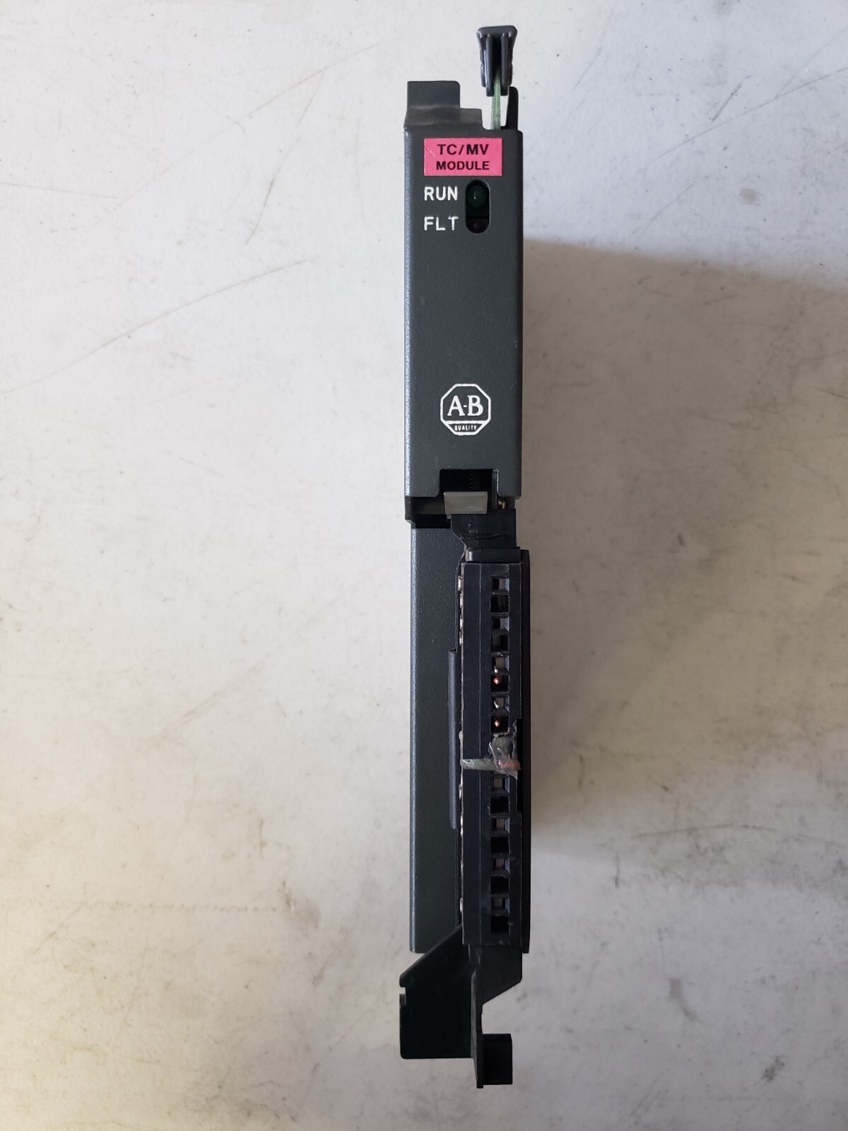 1771-IXE C THERMOCOUPLE/MILLIVOLT INPUT MODULE