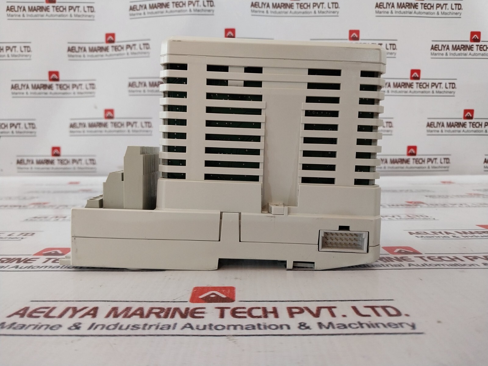 ABB AI830A 3BSE040662R1 Analog Input Module W/ Termination Unit 3BSE013230R1