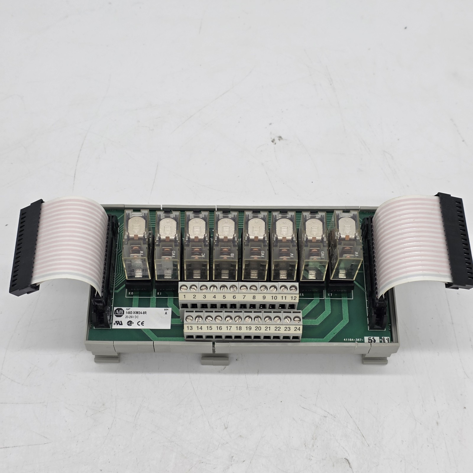 Allen-Bradley 1492-XIM24-8R 8-Point Relay Interface Module 20-26VDC