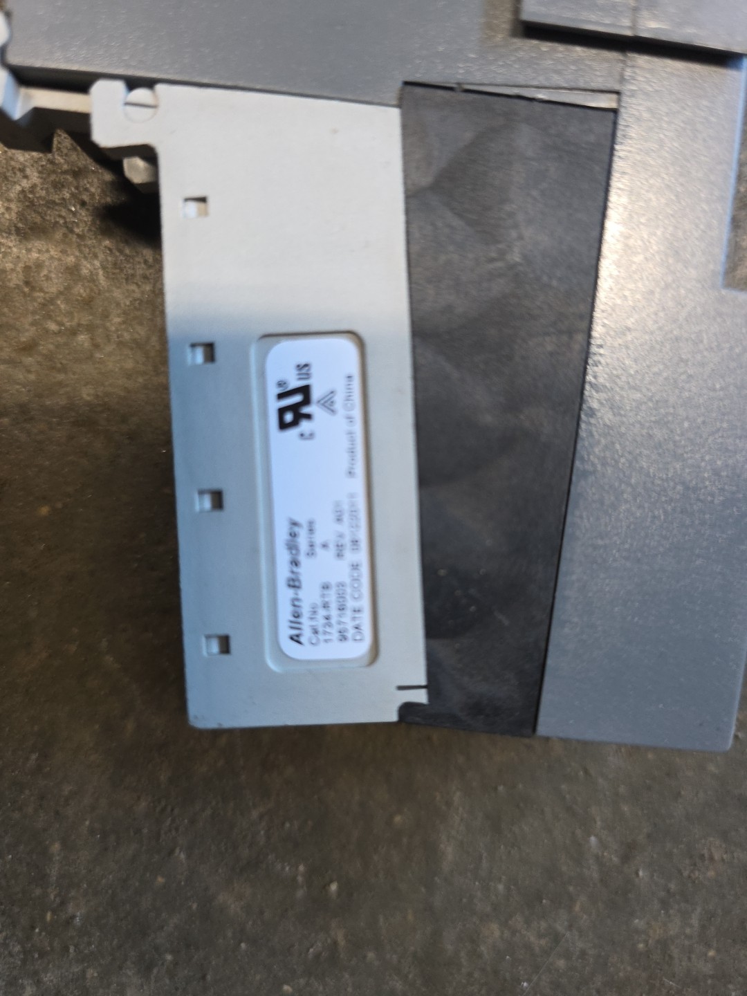 Allen Bradley 1734-EP24DC POINT I/O Extension Power Module w/ 1734-RTB