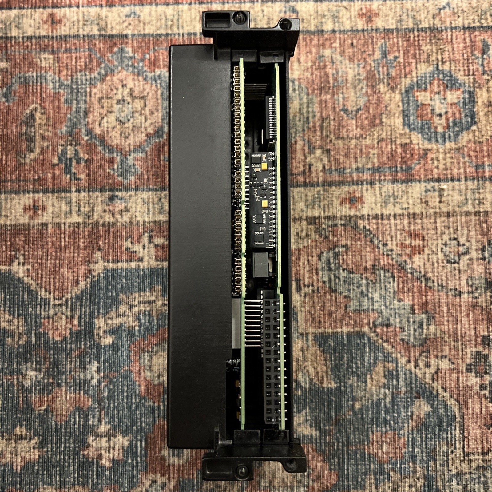 GE Intelligent Platforms IC660EBD024X1 Genius I/O Electronic Mod 12/24VDC 32CKT