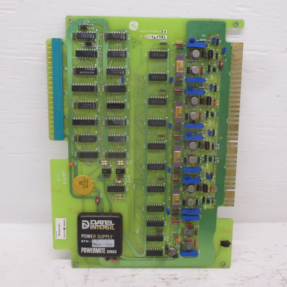 GE Fanuc IC600YB942B Analog Output Module Series Six PLC Board IC600YB942