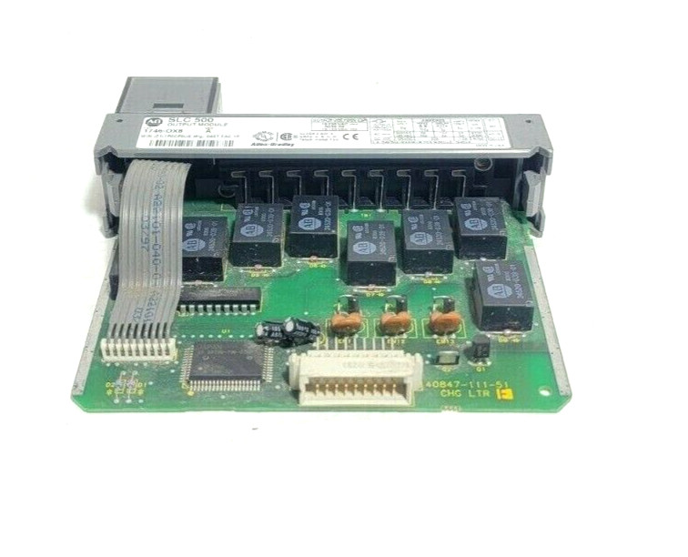Allen Bradley 1746-OX8 1746-0X8 Ser A SLC 500 Output Module USED.