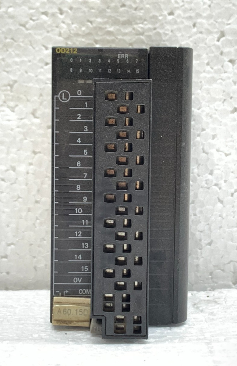 CJ1WOD212SL – OMRON – CJ1W-OD212SL / 16 Digital Output Module USED