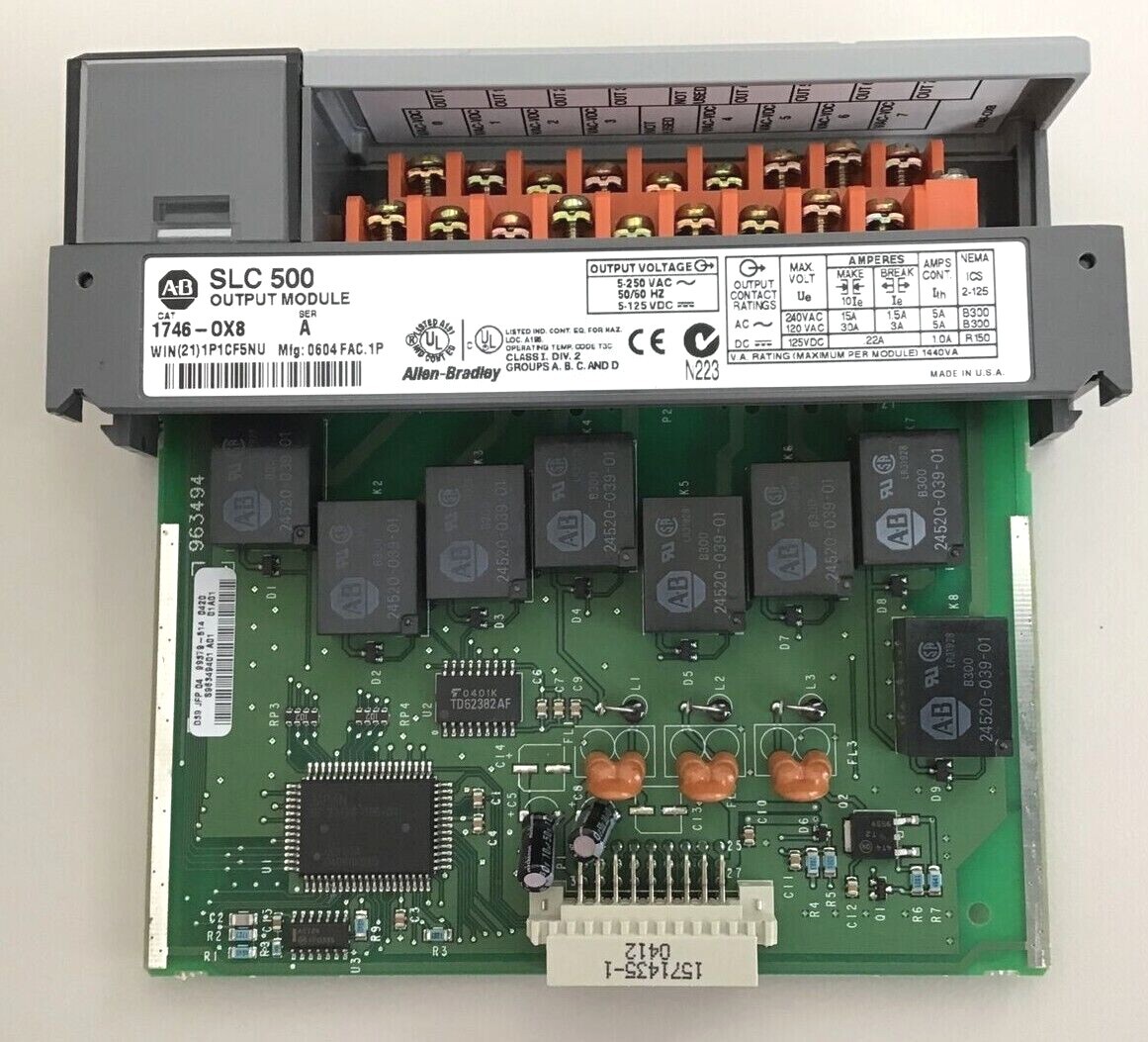 ALLEN BRADLEY 1746-0X8 SERIES A SLC 500 OUTPUT MODULE