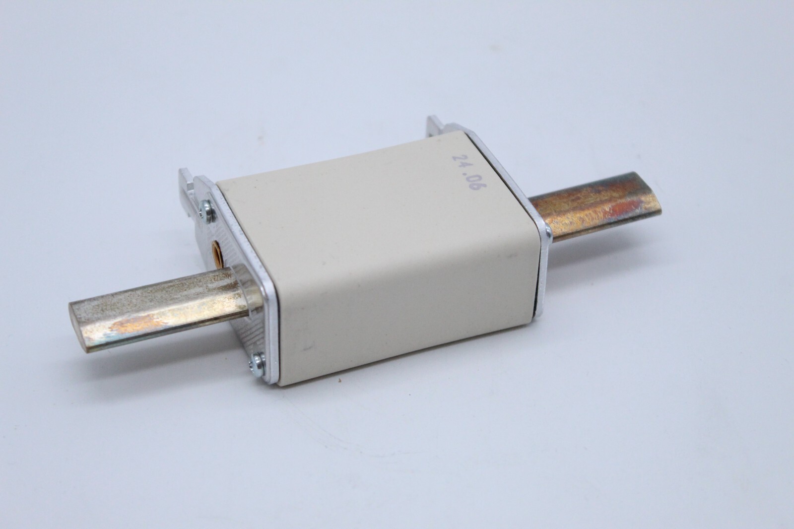 ETI NV1 C, SKU: 004184210, 3 Piece Pack