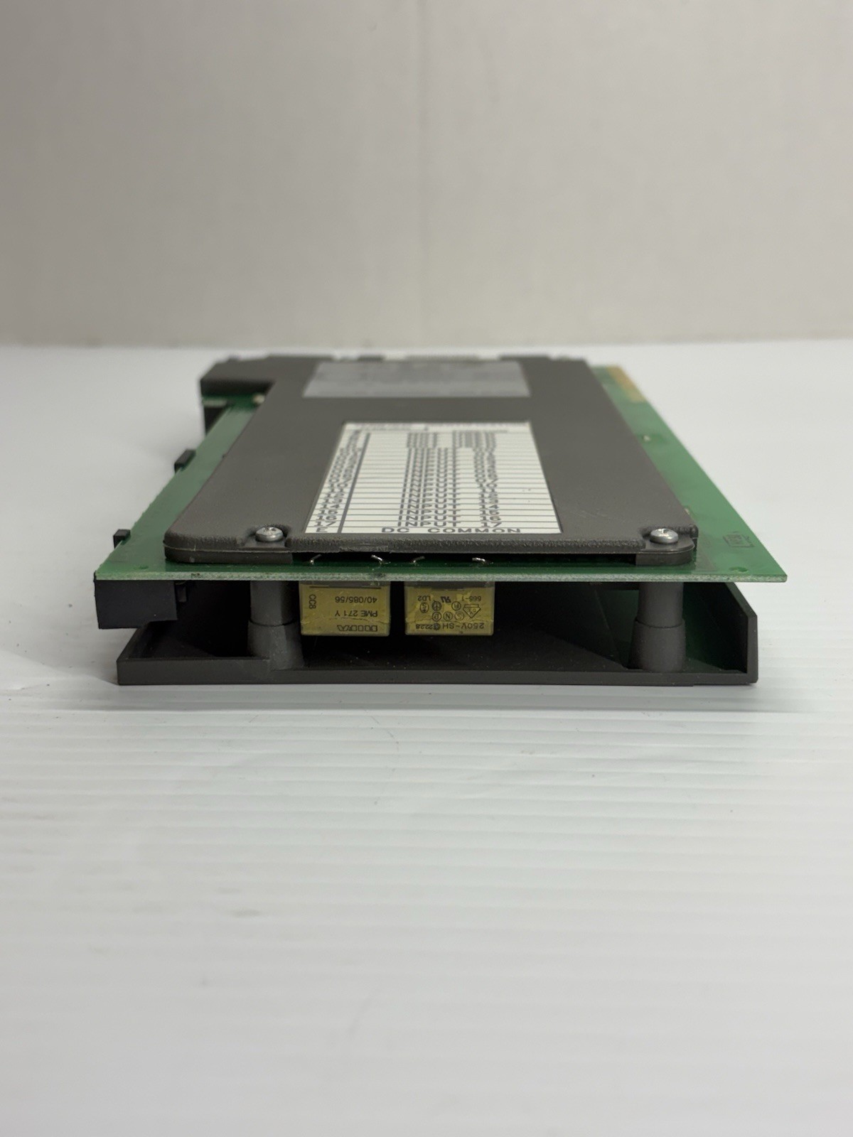 ALLEN BRADLEY 1771-IBD 10-30 VDC INPUT MODULE