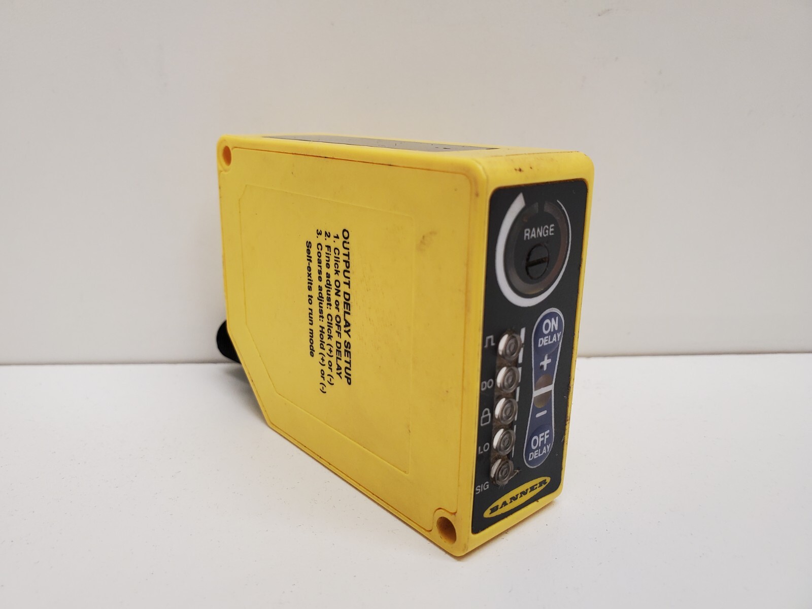 GUARANTEED! BANNER PHOTOELECTRIC SENSOR SWITCH Q60BB6AF2000Q