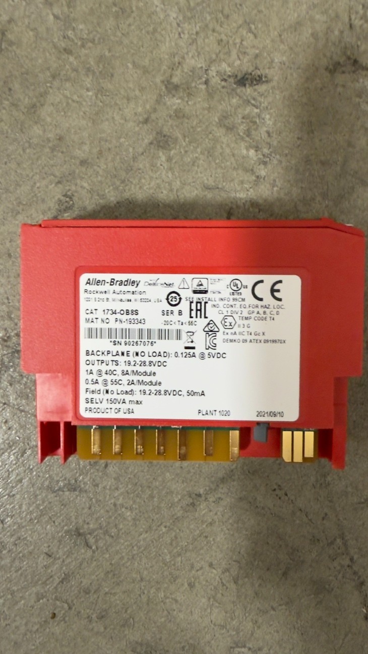 Allen-Bradley 1734-OB8S POINT Guard I/O Safety Module, Ser B